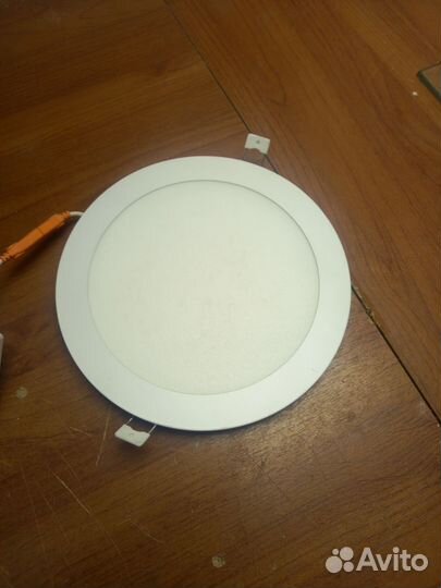 Светильники потолочные светодиодные