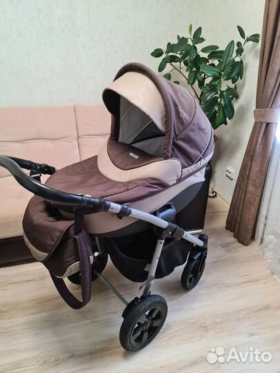 Коляска Tutis Pia