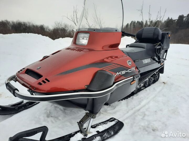 Продаётся снегоход Ямаха викинг 4