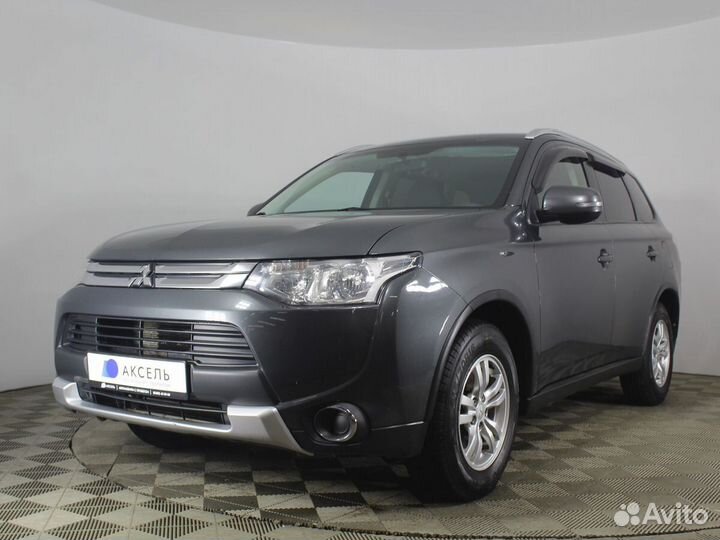 Mitsubishi Outlander, 2014
