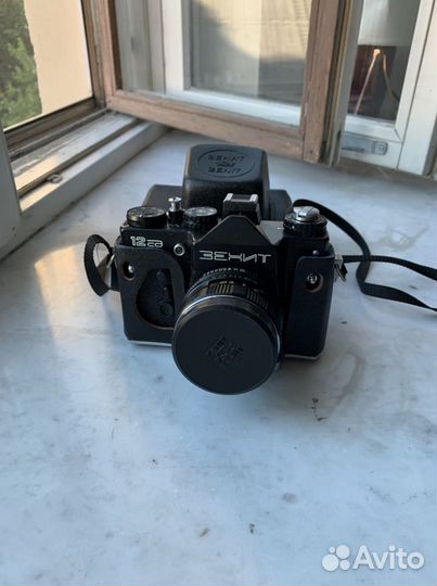 Зеркальный фотоаппарат Зенит 12сд