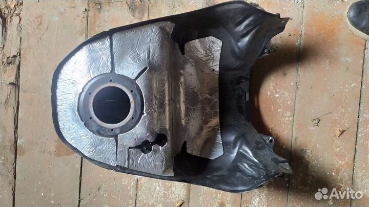 Топливный бак yamaha FZ1