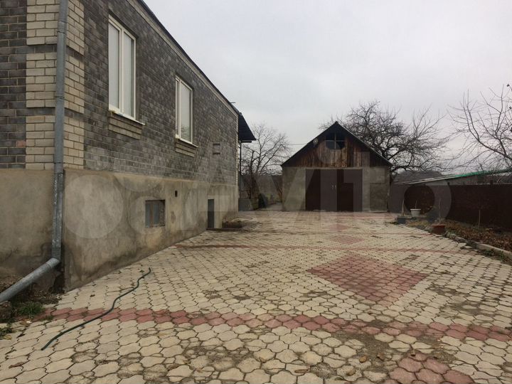 Дом 339 м² на участке 20 сот.