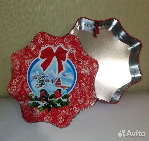 Коробка для подарка жестяная