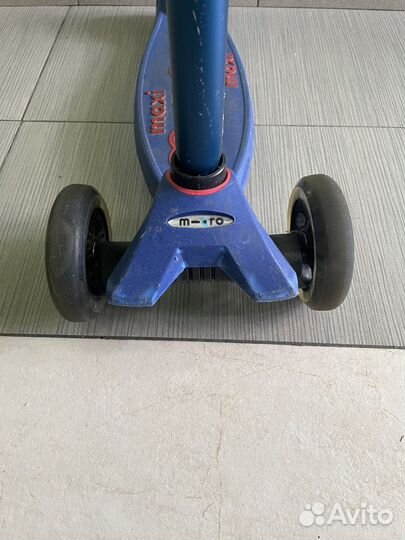 Самокат Micro Maxi