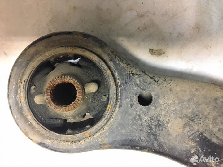 Рычаг подвеска toyota camry 40