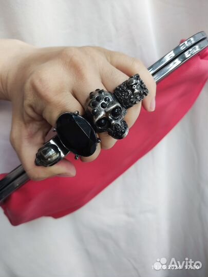 Сумка кастет