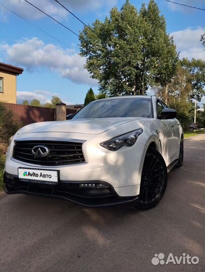 Infiniti FX50 5.0 AT, 2013, 130 000 км