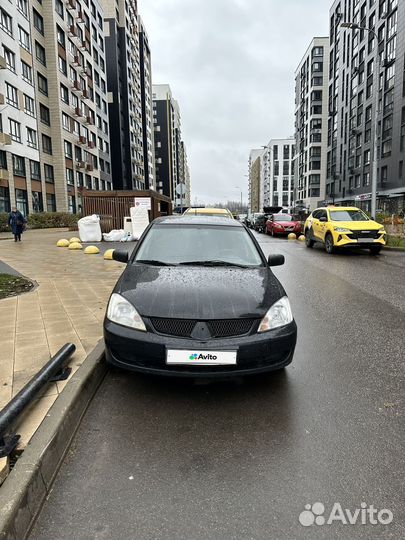 Mitsubishi Lancer 1.6 МТ, 2003, 200 000 км
