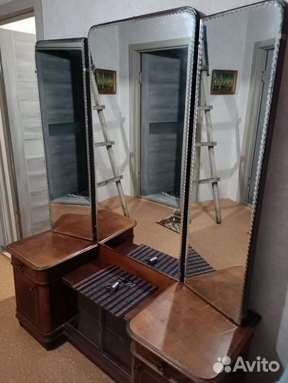 Зеркало трельяж