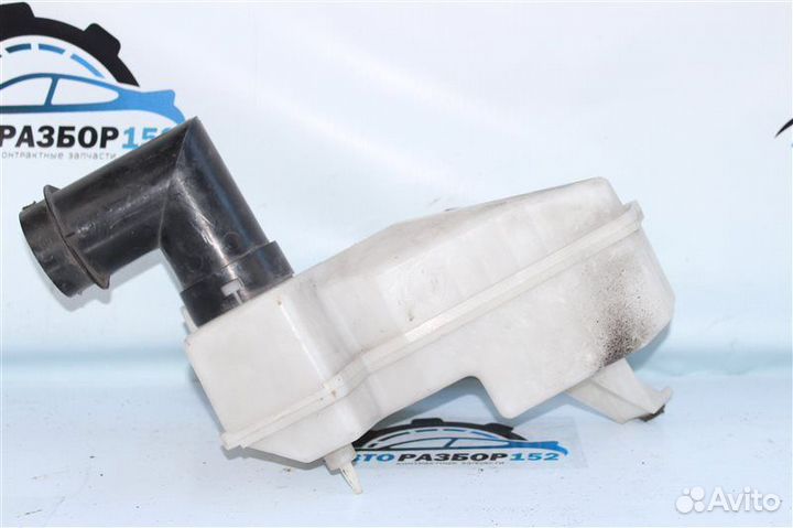 Резонатор воздушного фильтра Nissan Maxima A33