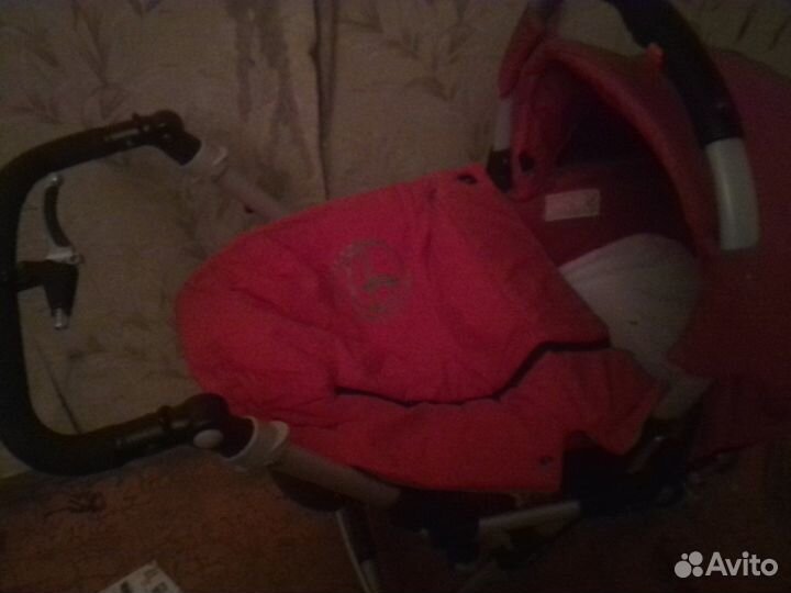 Продам детскую коляску бу