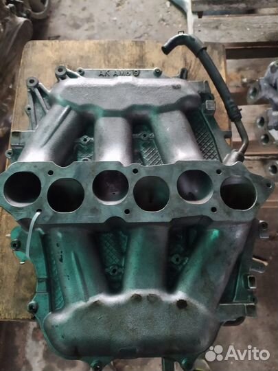 Коллектор впуска infiniti FX S50 2002-2006 V6