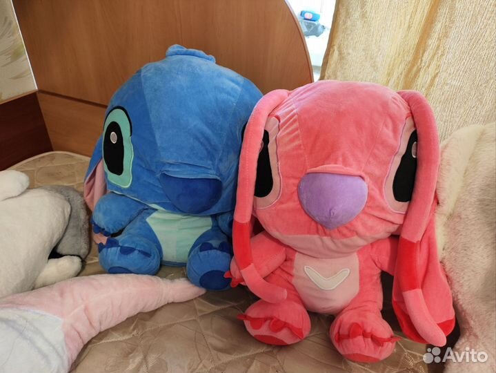Игрушки мягкие большие Пикачу, банан