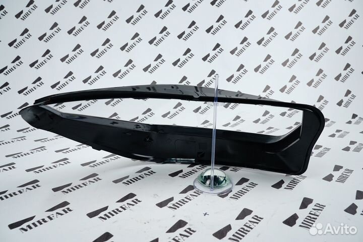 Левое стекло фары BMW X1 U11/U12 2022-н.в