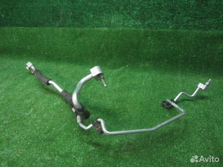 Трубка кондиционера Jaguar XF (09-15)