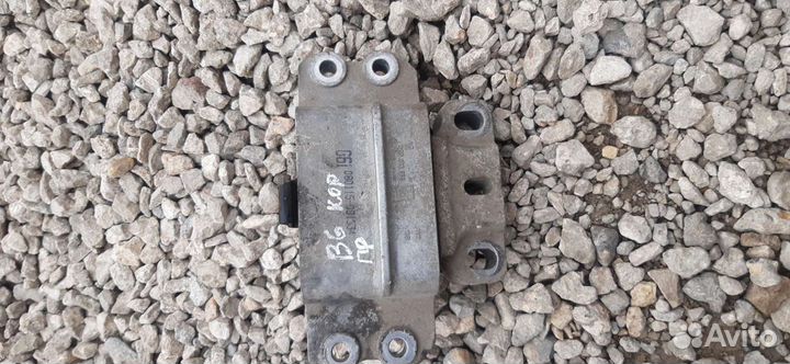 Подушка МКПП Volkswagen passat b6