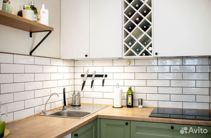 Кухонный гарнитур угловой в потолок на заказ