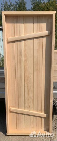 Дверь из кедра