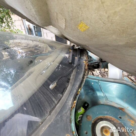 Поводки дворников на педо 206