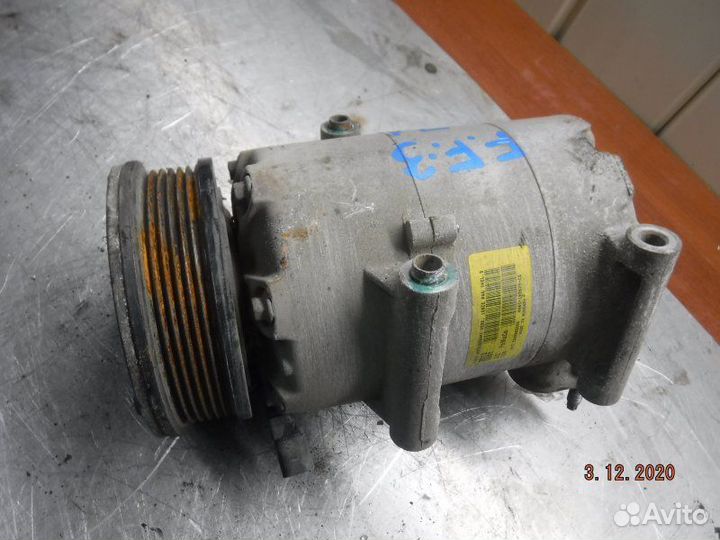Компрессор кондиционера Ford Focus 3 pnda 2012