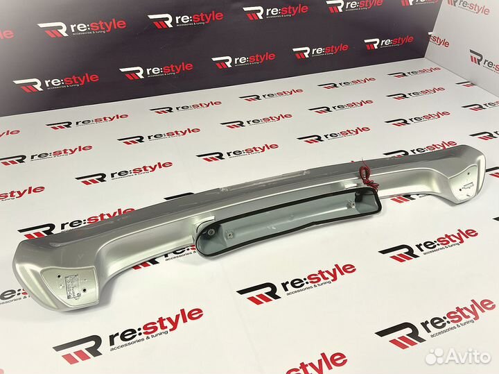 Спойлер Toyota Land Cruiser 100 Стиль 98-04г