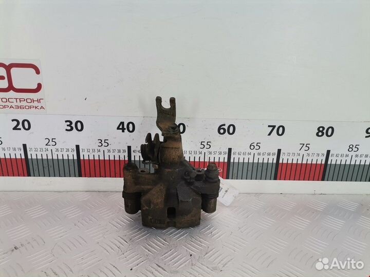 Суппорт задний левый для Mazda Premacy