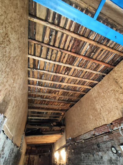 Гараж, > 30 м²