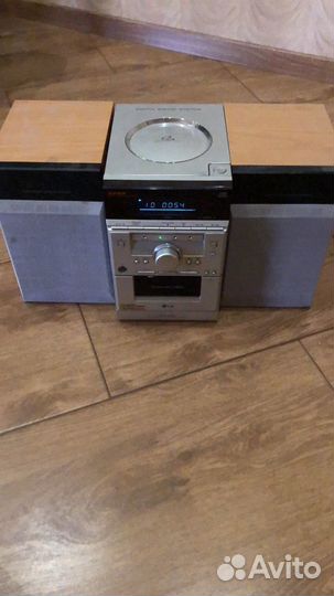 Музыкальный центр lg