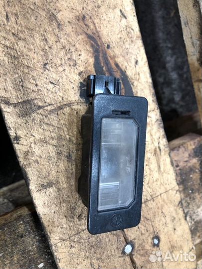 Подсветка номера Bmw 5 E60 N52B30 2005