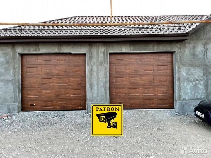 Секционные ворота