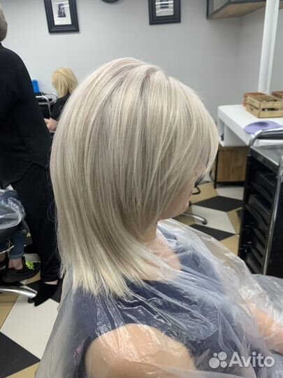 Стрижка и окрашивание волос