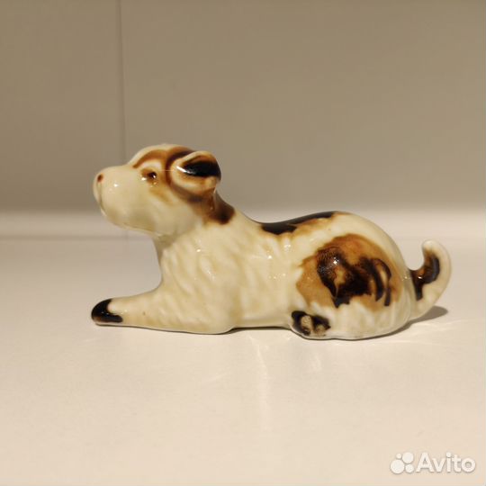 Корейская фарфоровая статуэтка «Щеночек»