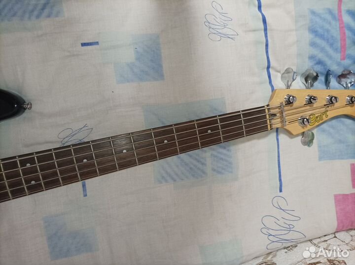 Бас гитара 5 струн cort GB35JJ