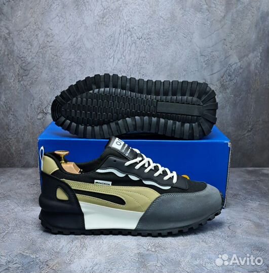 Кроссовки мужские