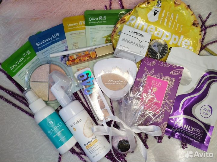 Набор косметики пакетом