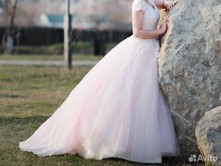 Платье свадебное