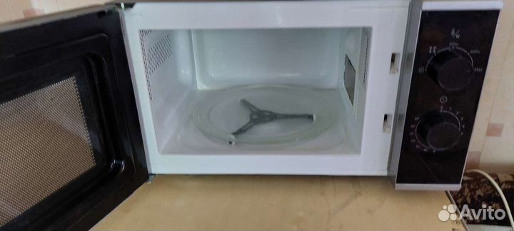 Микроволновая печь hotpoint ariston