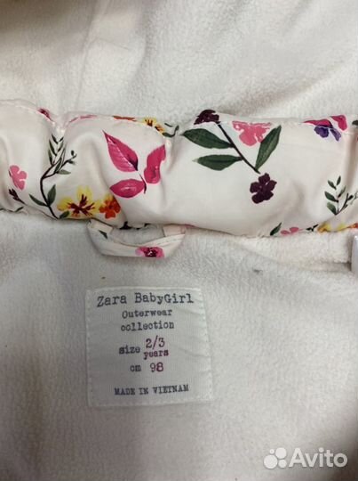 Безрукавка для девочки