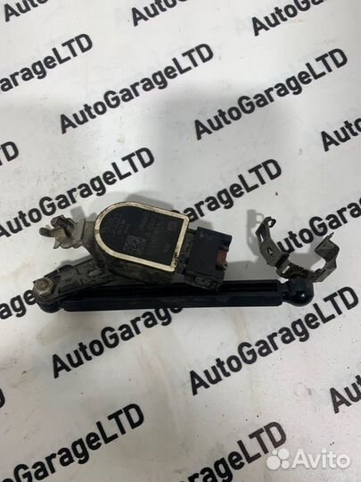 Датчик дорожного просвета передний левый Bmw