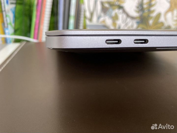 Apple Macbook Pro 15 2018 i7 16/256 Space Gray