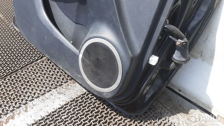 Дверь передняя левая Toyota RAV4