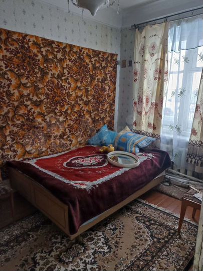 3-к. квартира, 64 м², 1/2 эт.