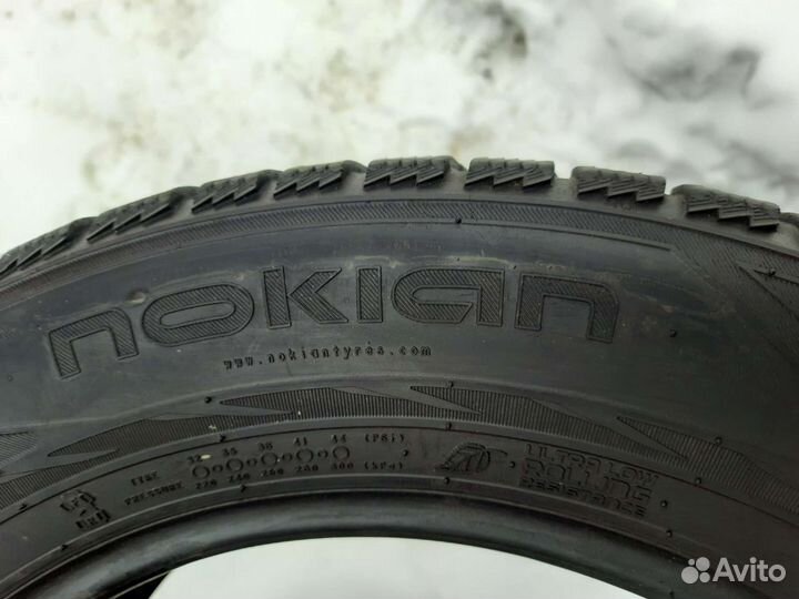 Nokian Tyres Hakkapeliitta R2 SUV 225/60 R17 103R