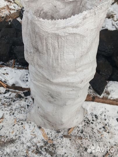 Уголь в мешках