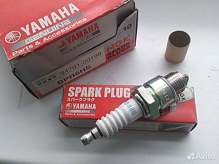 Редкая оригинальная свеча Yamaha BPR6HS