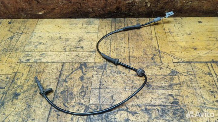 Датчик ABS передний левый Nissan Qashqai J10 2.0