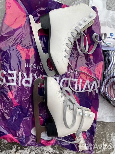 Коньки для девочки 30 размер