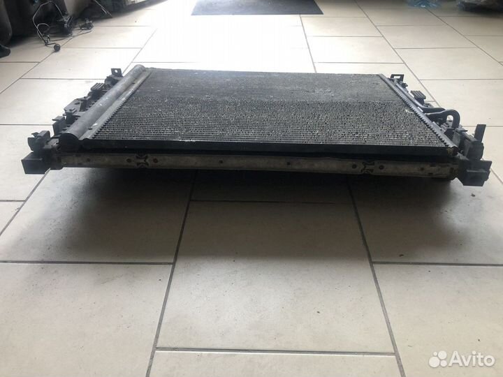 Радиатор Land Rover Freelander 2.2d 2009 г