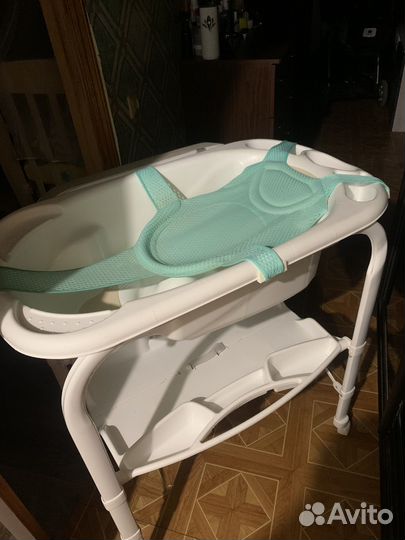 Пеленальный столик с ванночкой cam